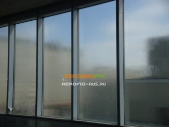Применение защитной жидкой пленки для окон Liquick при монтаже высотных зданий на Ленинградском шоссе